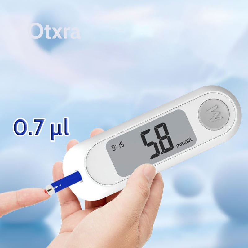 G520 BLOOD GLUCOSE METER